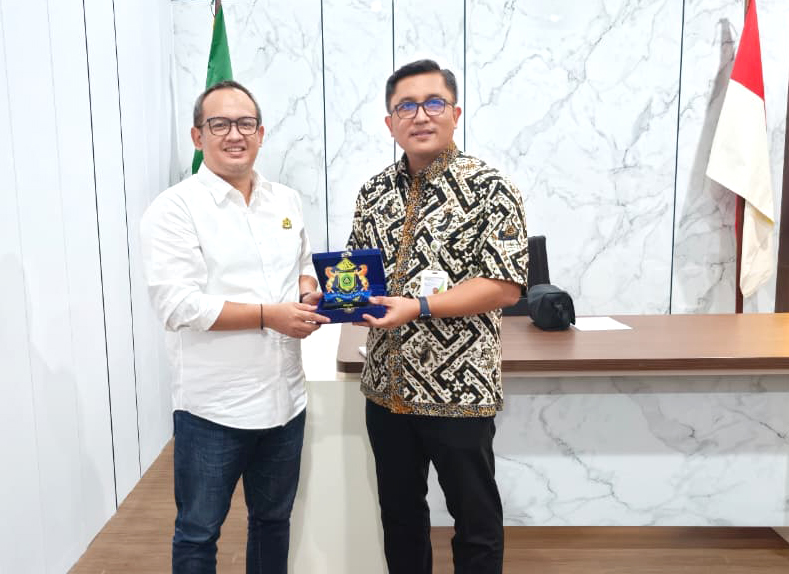 Audiensi Kapala BPJS TK dan Tim dengan Ketua KADIN Baru dan Ketua APINDO Kab Bogor di Ruang Ketua Kadin
